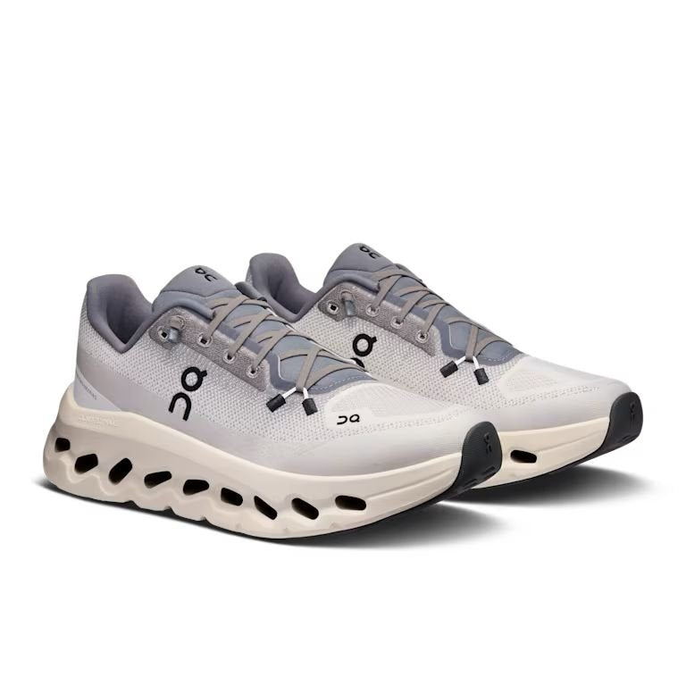 On Cloudtilt “Rock/Ivoryâ€?